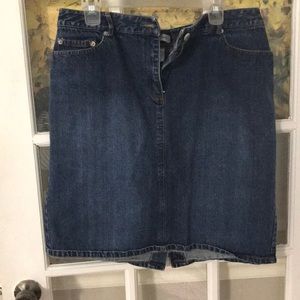 Denim skirt